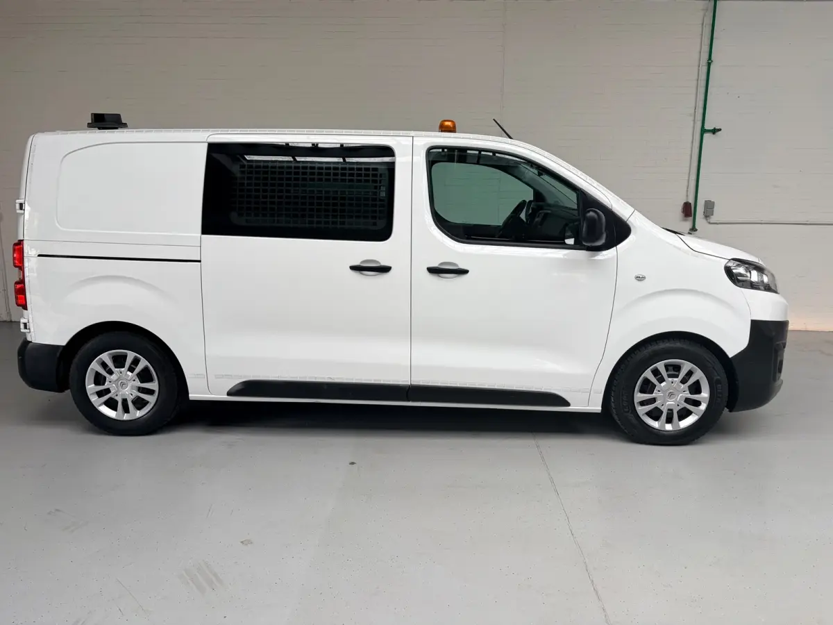 Servicewagen 1.5 BlueHDI 100 M Club euro6 L2H1 V230 omvormer BOTT inrichting Trekhaak, RIJKLAARPRIJS!