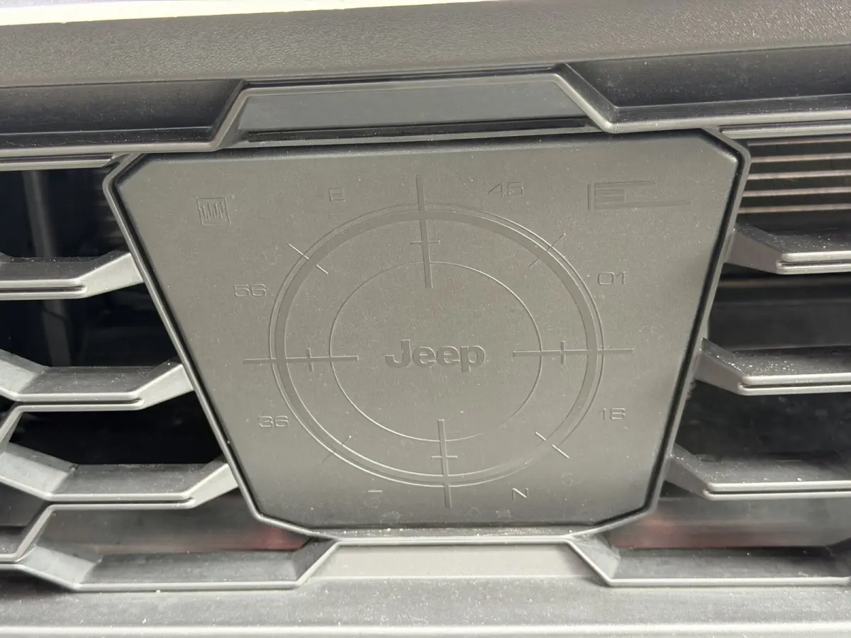 1.2 e-Hybrid Altitude (Elektrische Klep - JBL - Keyless Entry - Adaptieve Cruise Controle - LED - Automatische Airco - Navigatie - Apple Carplay)