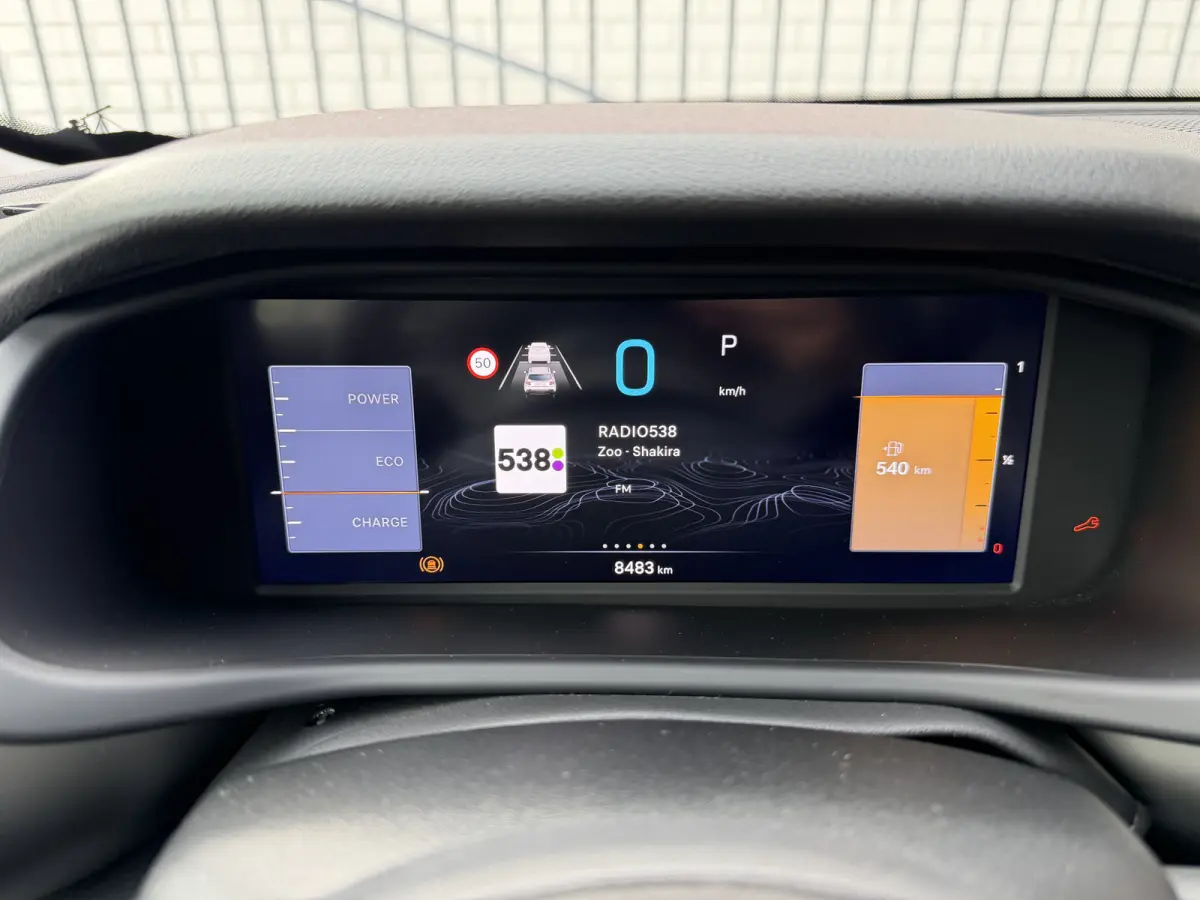1.2 e-Hybrid Altitude (Elektrische Klep - JBL - Keyless Entry - Adaptieve Cruise Controle - LED - Automatische Airco - Navigatie - Apple Carplay)