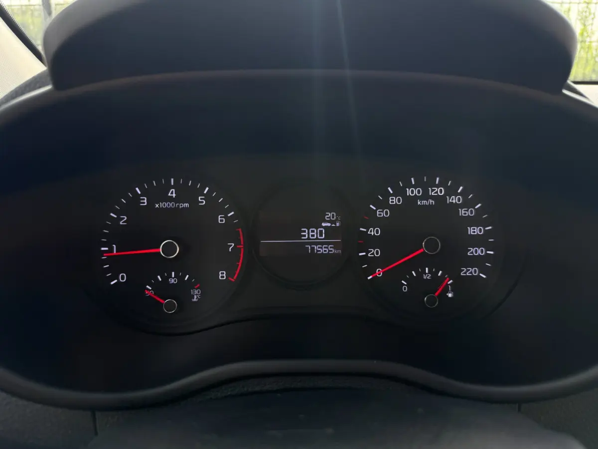 1.0 CVVT ComfortPlusLine Navigator |1ste Eigenaar | Camera | Bluetooth | Carplay |