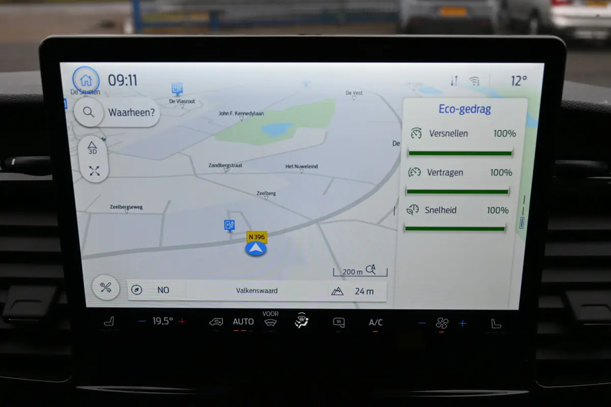 68kWh 390L Trend Bakwagen met Dhollandia laadklep Navigatie met camera, Zijdeur