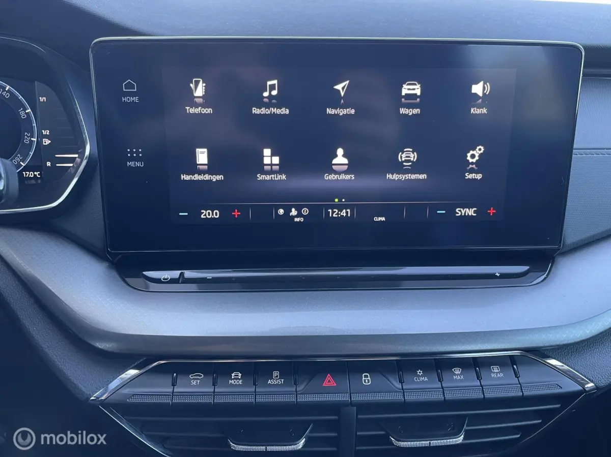 1.0 TSI Business Edition | Trekhaak uitklapbaar | Apple CarPlay | Climate & Cruise control | LED koplampen | LMV | Navi | PDC |