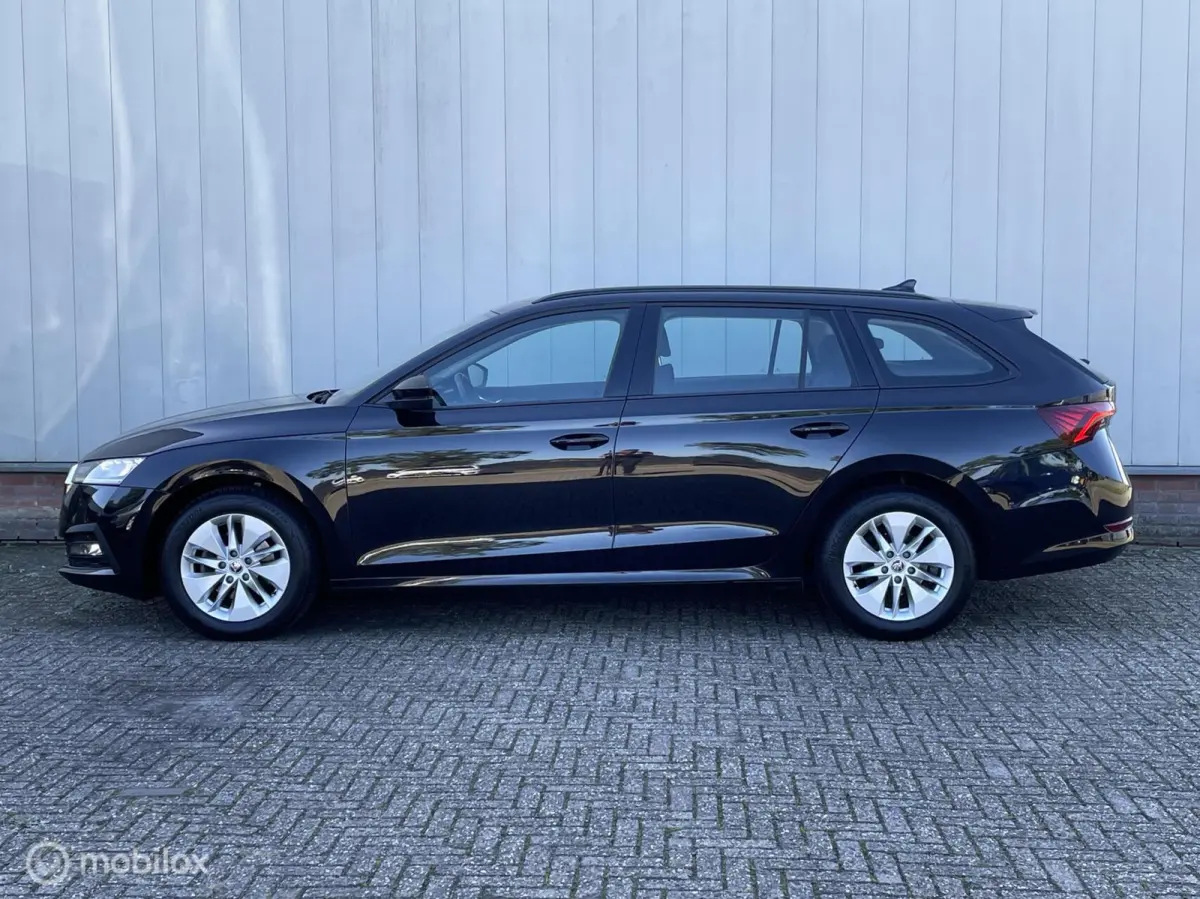1.0 TSI Business Edition | Trekhaak uitklapbaar | Apple CarPlay | Climate & Cruise control | LED koplampen | LMV | Navi | PDC |