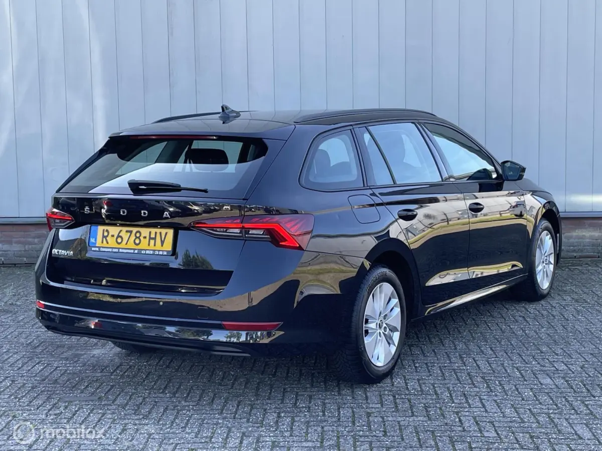1.0 TSI Business Edition | Trekhaak uitklapbaar | Apple CarPlay | Climate & Cruise control | LED koplampen | LMV | Navi | PDC |