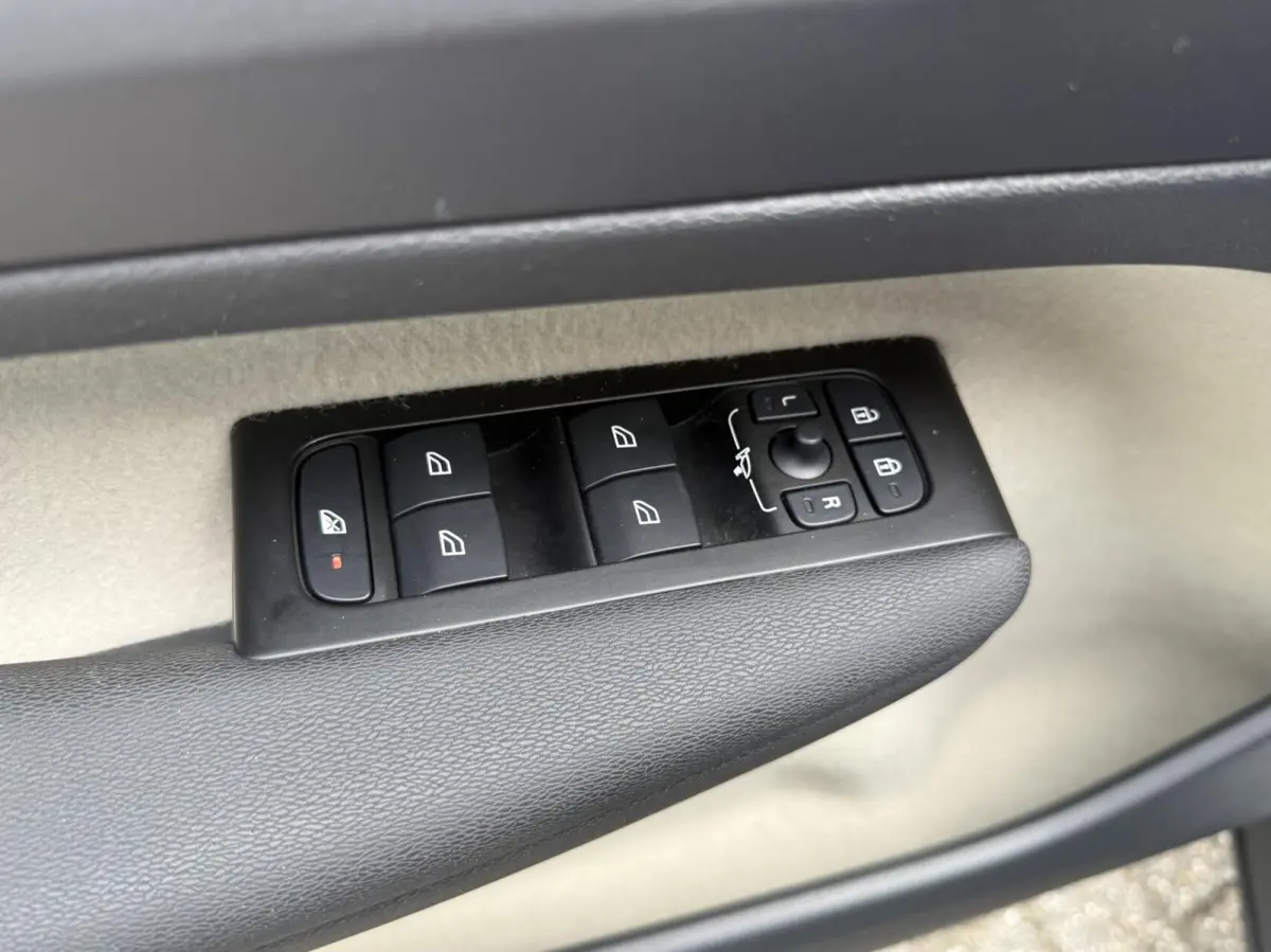 1.5 T5 Inscription