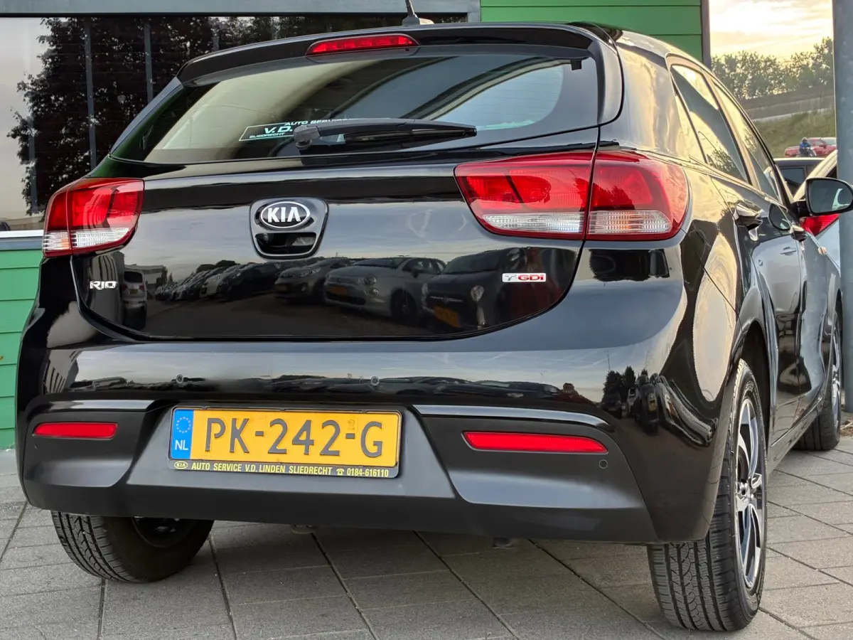 1.0 TGDI ComfortPlusLine Navigator|Navigatie|Camera|CruiseControl|Airco|PDC|CarPlay|Nieuwe APK|NAP|