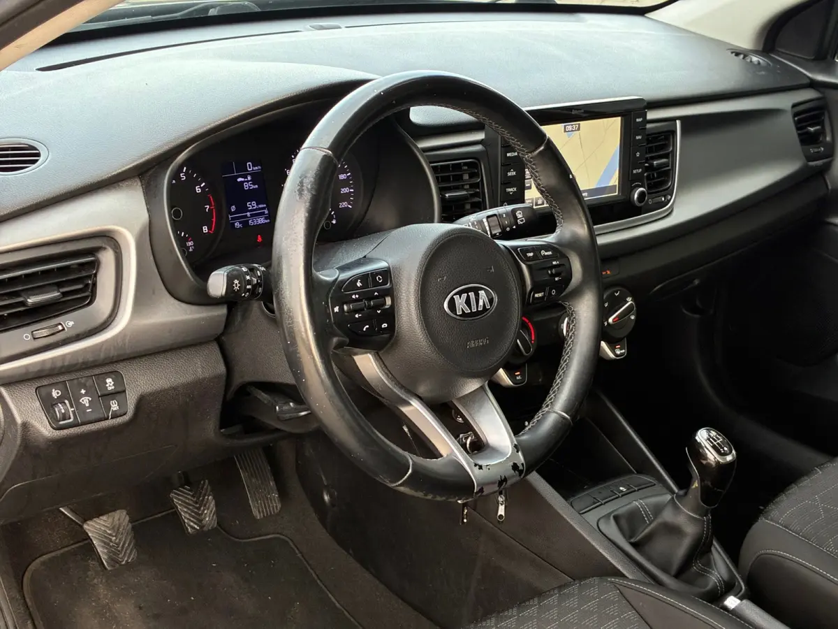 1.0 TGDI ComfortPlusLine Navigator|Navigatie|Camera|CruiseControl|Airco|PDC|CarPlay|Nieuwe APK|NAP|