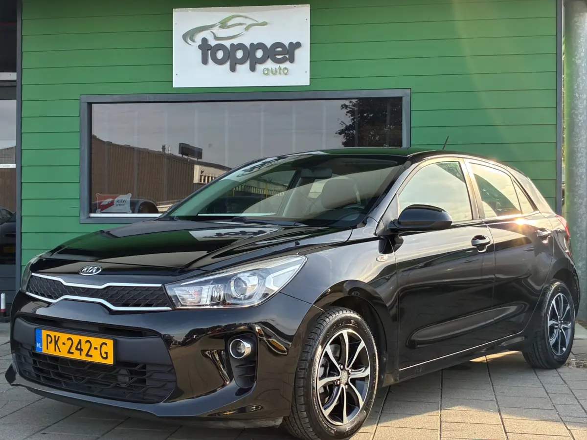 1.0 TGDI ComfortPlusLine Navigator|Navigatie|Camera|CruiseControl|Airco|PDC|CarPlay|Nieuwe APK|NAP|