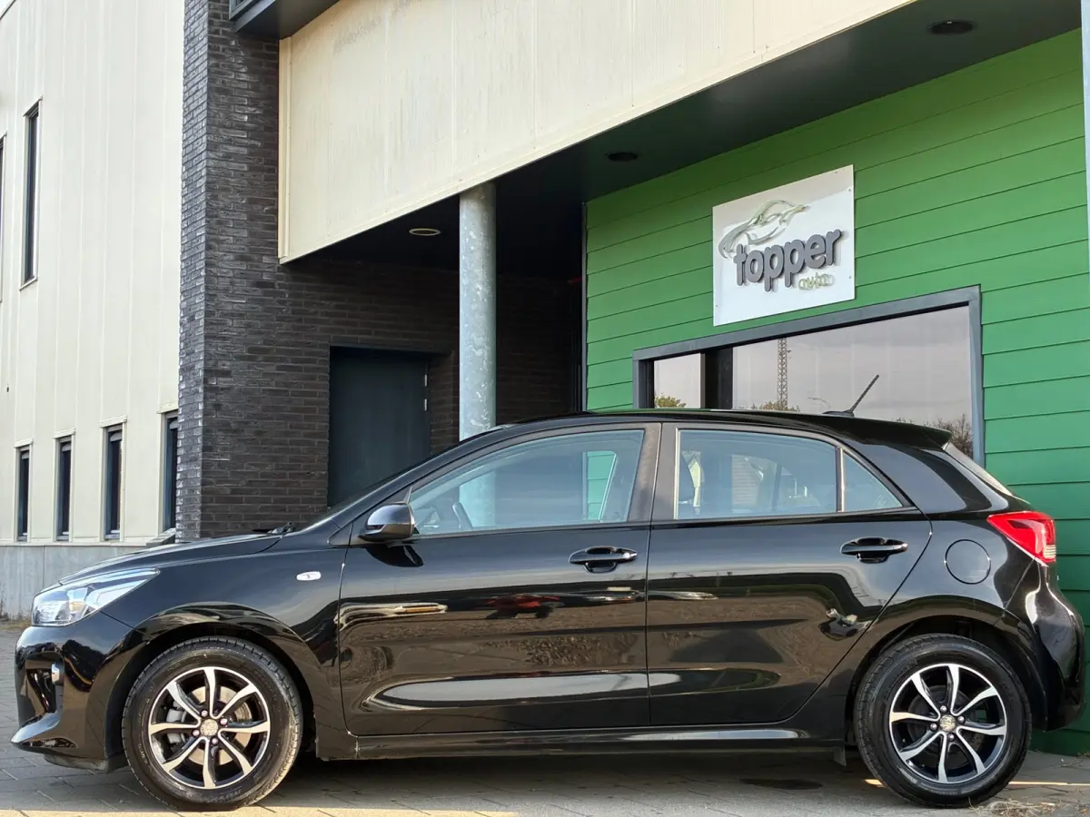 1.0 TGDI ComfortPlusLine Navigator|Navigatie|Camera|CruiseControl|Airco|PDC|CarPlay|Nieuwe APK|NAP|