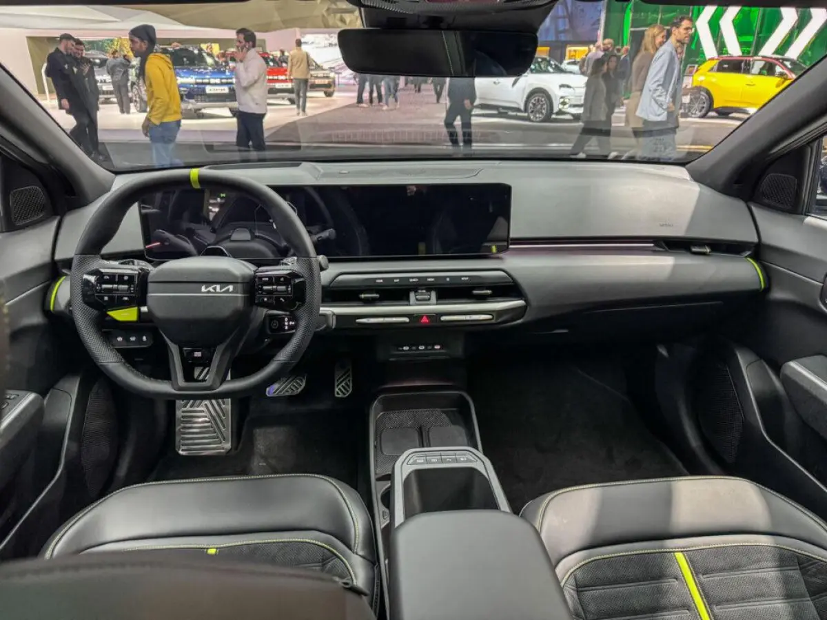GT AWD 81.4 kWh Launch control | Elektronisch adaptief onderstel met road-preview | 20' lichtmetalen GT-velgen | NIEUW TE BESTELLEN