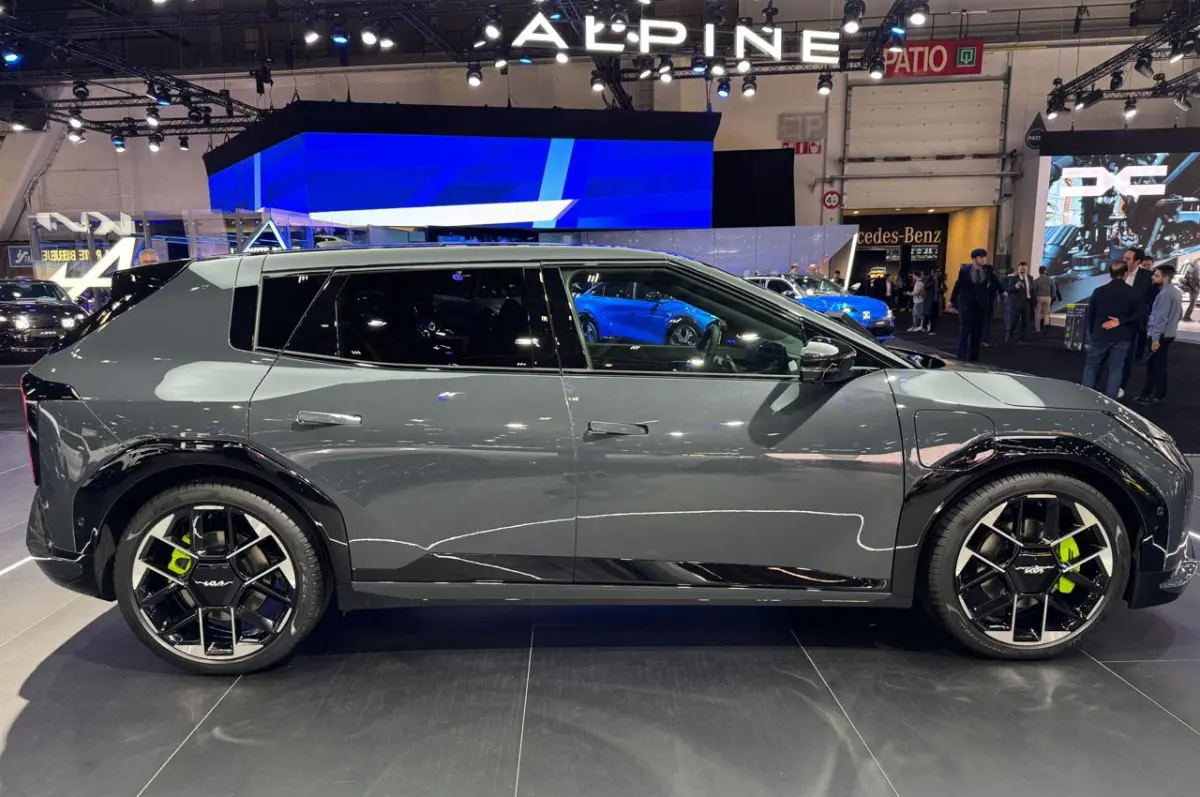 GT AWD 81.4 kWh Launch control | Elektronisch adaptief onderstel met road-preview | 20' lichtmetalen GT-velgen | NIEUW TE BESTELLEN