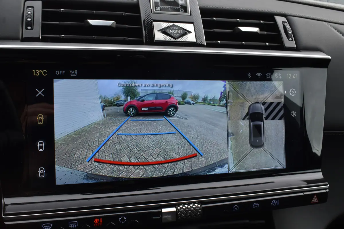 E-Tense 225 EAT8 Automaat Rivoli Lederen bekleding | Navigatie | adaptieve cruise controle | Airconditioning ECC | Carplay & Android Auto | SOH 100% | Zeer compleet | x