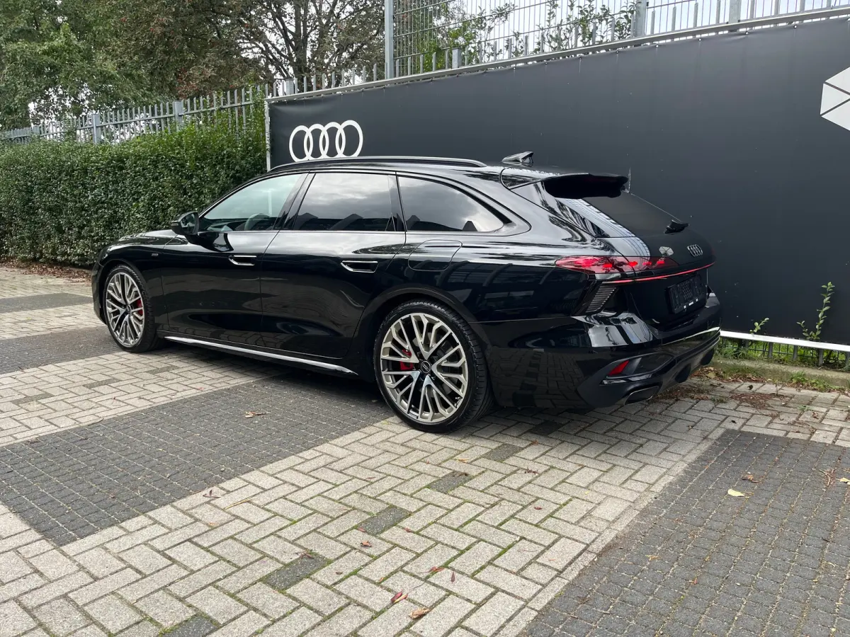 2.0 e-hybrid quattro S edition Competition | 270kw | Trekhaak | Bang & Olufsen | Tech-pro | Alarm kl3 | Head-up display | 21 inch Audi sport velgen |
