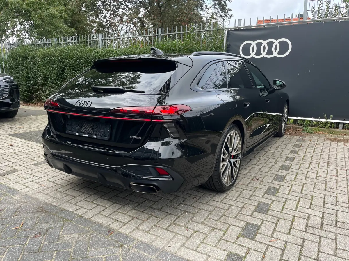 2.0 e-hybrid quattro S edition Competition | 270kw | Trekhaak | Bang & Olufsen | Tech-pro | Alarm kl3 | Head-up display | 21 inch Audi sport velgen |