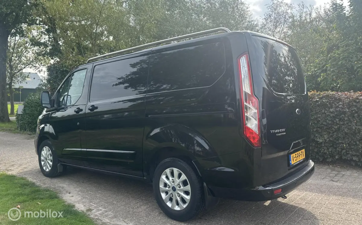 280 2.0 TDCI 130PK Automaat L1H1 Limited