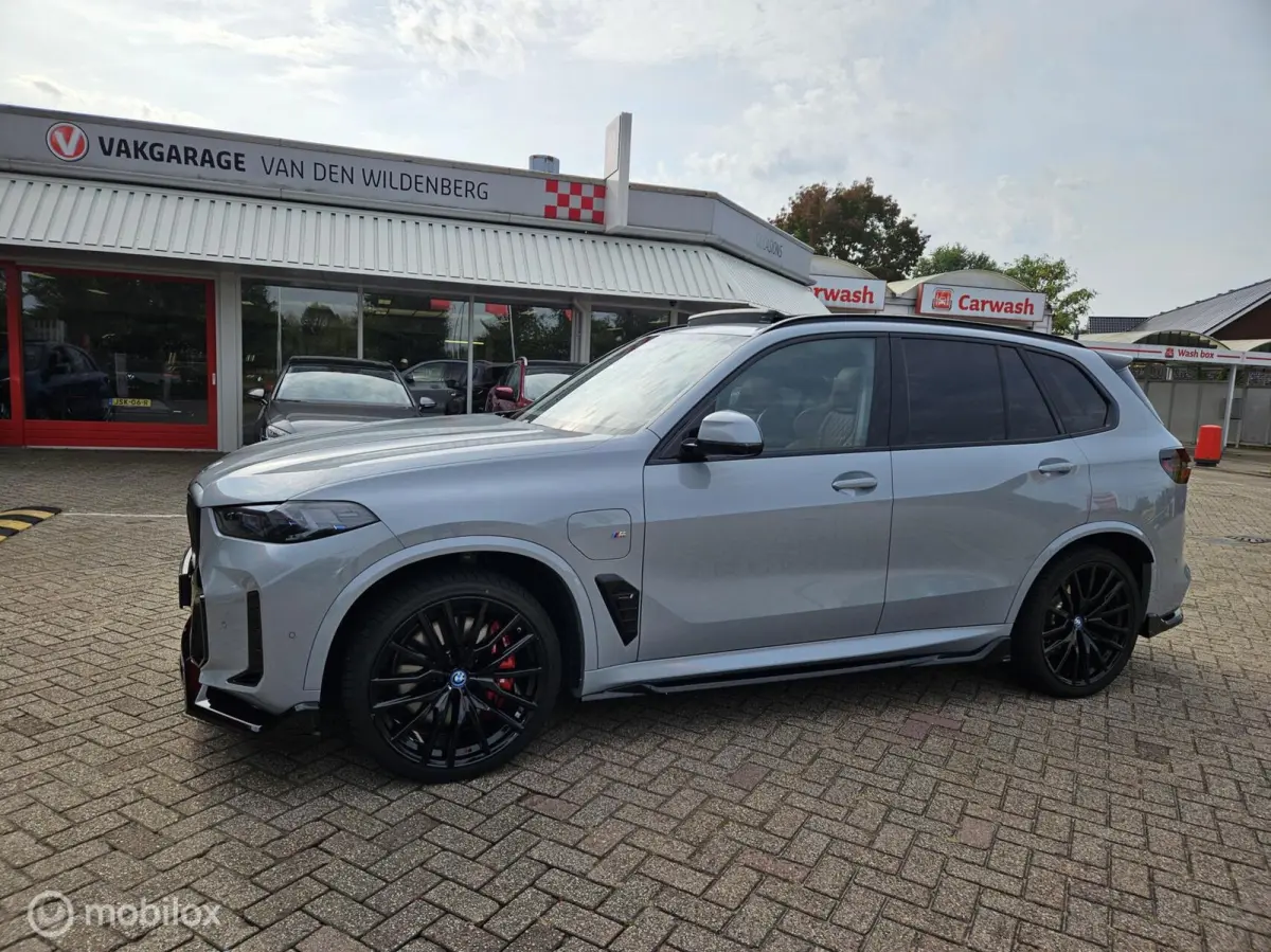 xDrive50e
