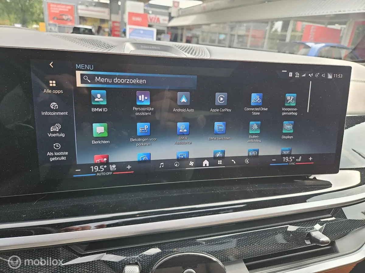 xDrive50e