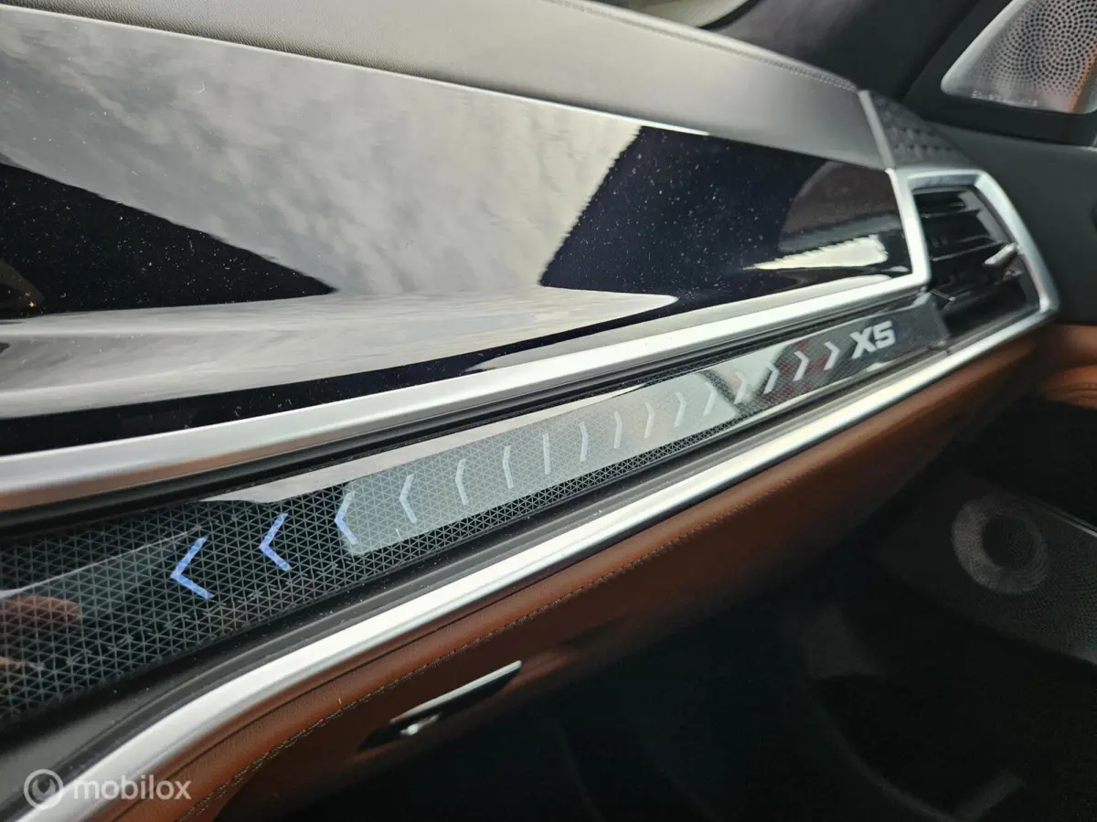 xDrive50e