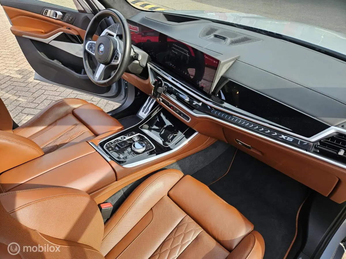 xDrive50e