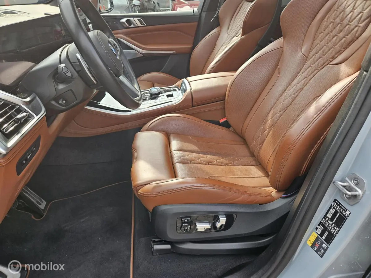 xDrive50e