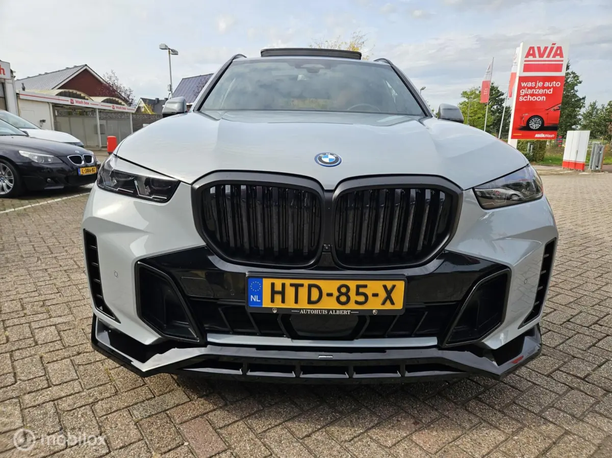 xDrive50e