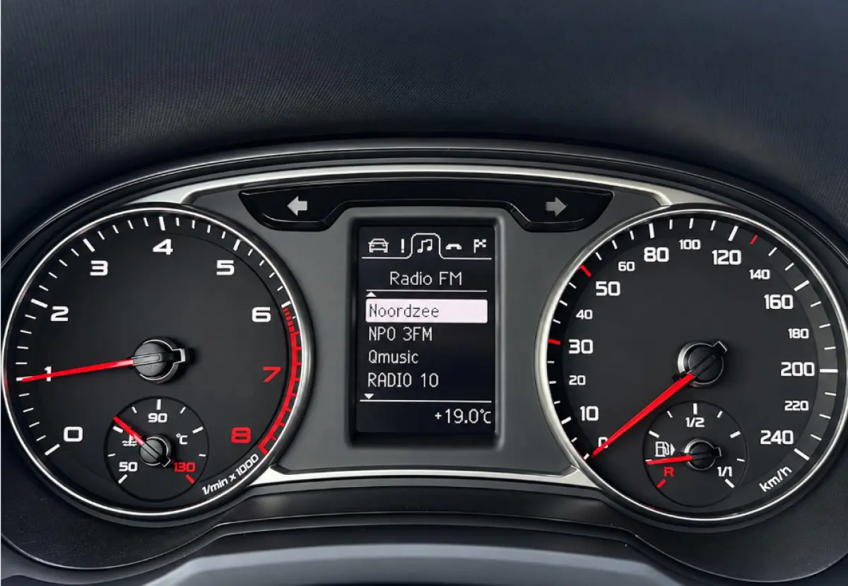 1.0 TFSI S-Line edition+ | Dealeronderhouden | S-Line | 1e Eigenaar | Cruise Control | Navigatie | Bluetooth |