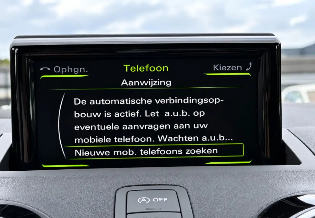 1.0 TFSI S-Line edition+ | Dealeronderhouden | S-Line | 1e Eigenaar | Cruise Control | Navigatie | Bluetooth |