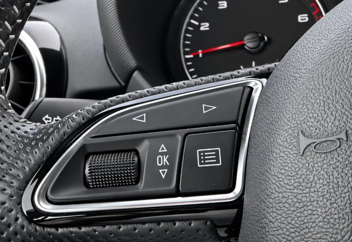 1.0 TFSI S-Line edition+ | Dealeronderhouden | S-Line | 1e Eigenaar | Cruise Control | Navigatie | Bluetooth |