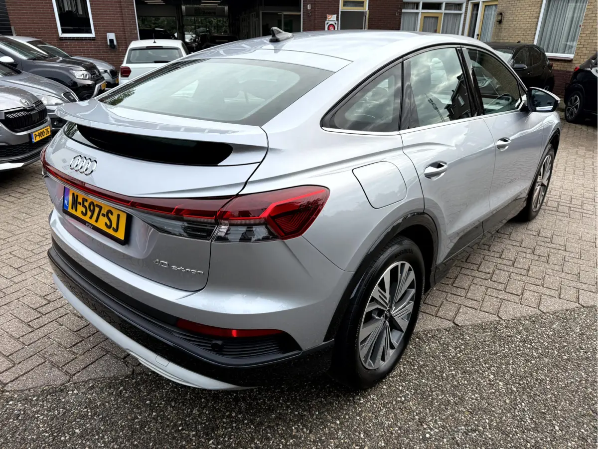 40 Advanced edition 77 kWh SOH 91.6%, Camera, Matrix Led