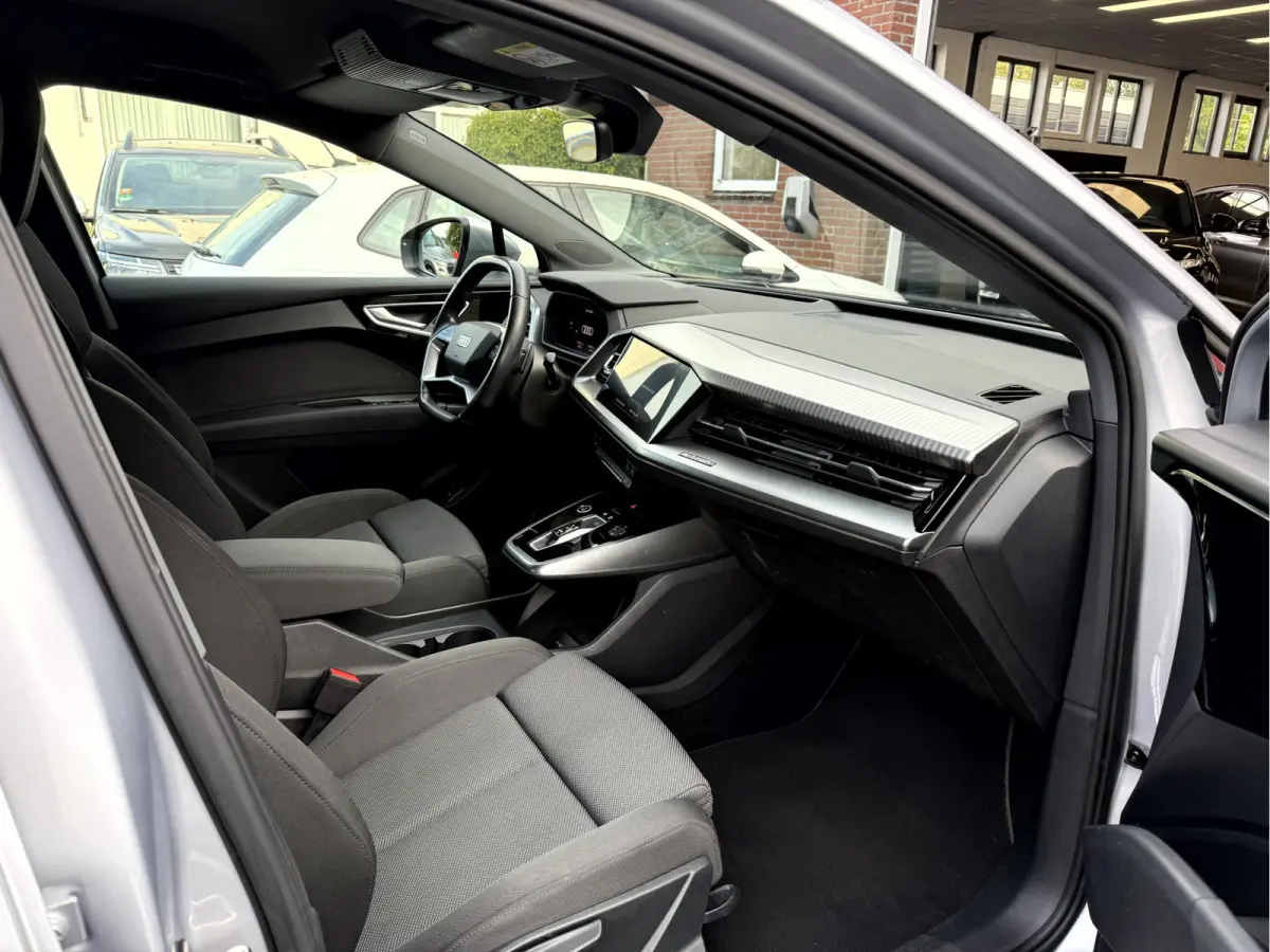 40 Advanced edition 77 kWh SOH 91.6%, Camera, Matrix Led