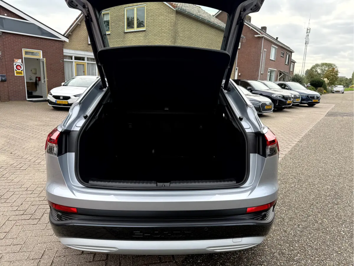40 Advanced edition 77 kWh SOH 91.6%, Camera, Matrix Led