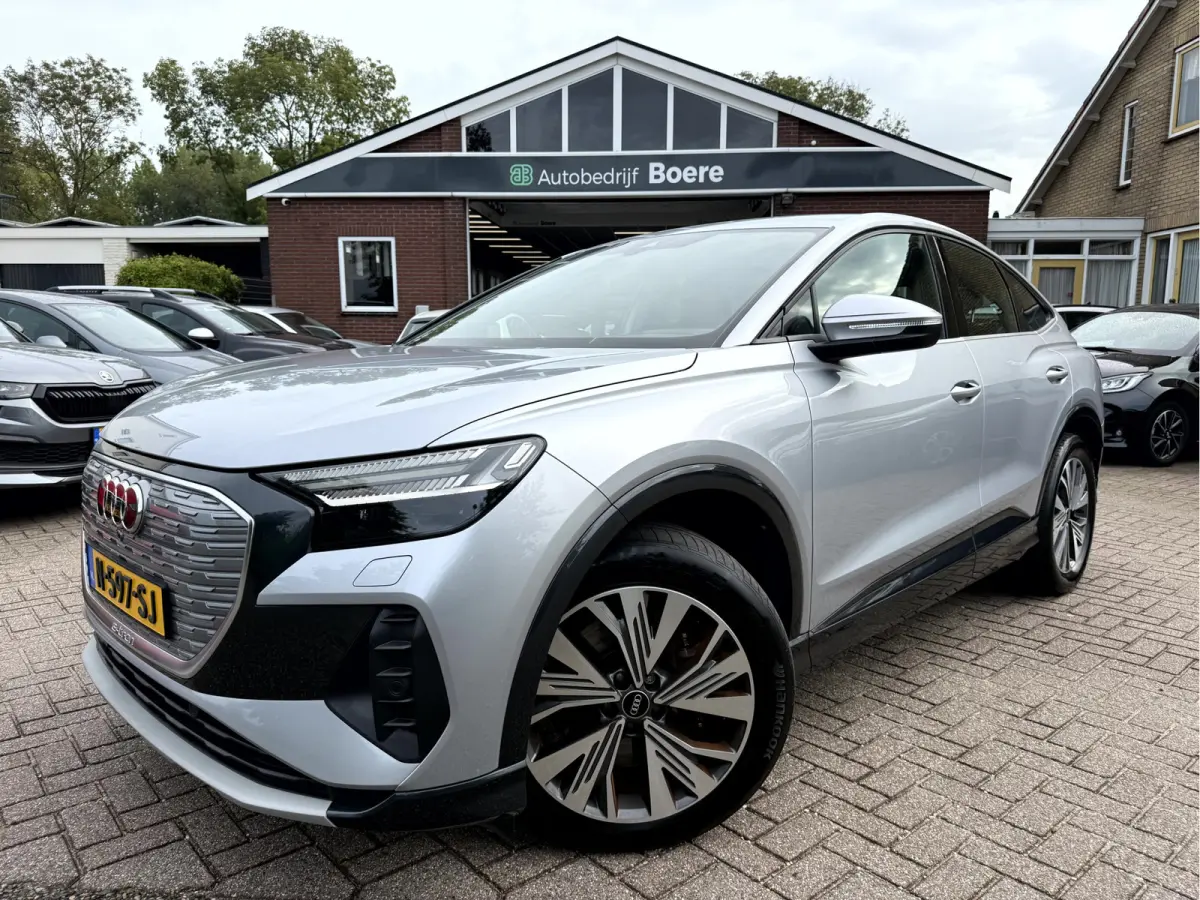 40 Advanced edition 77 kWh SOH 91.6%, Camera, Matrix Led