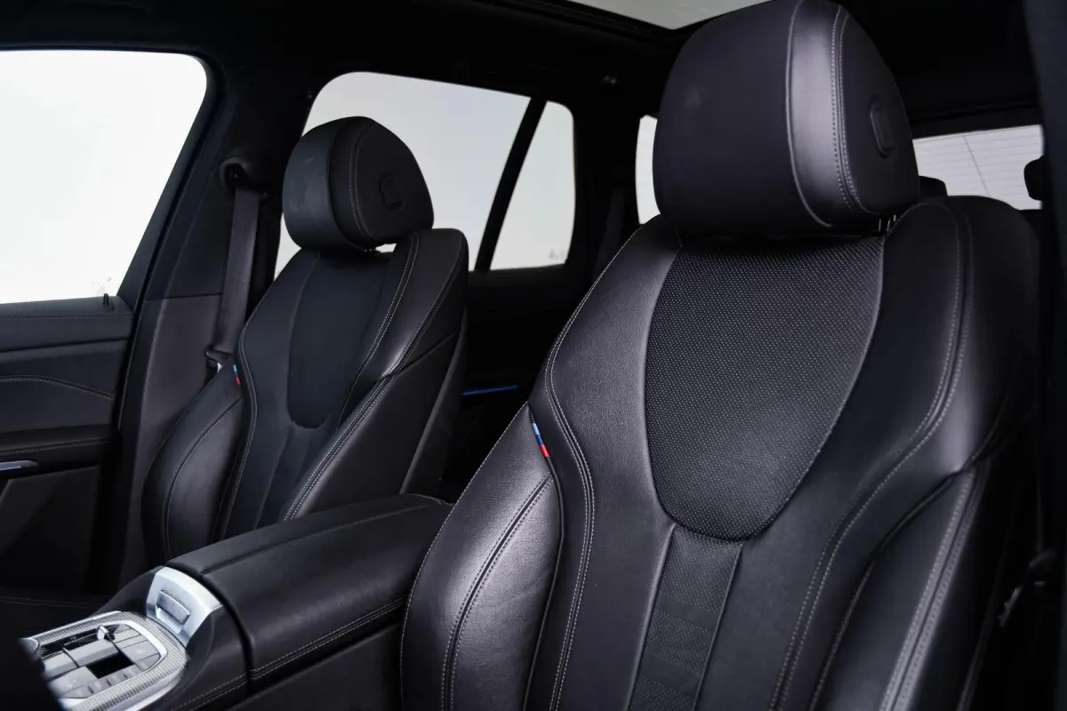 xDrive45e High Executive Trekhaak - Panoramadak - Active Cruise Control - Head up - Harman Kardon - Sportstoelen - Elektrisch verstelbare/verwarmde stoelen - Comfort Acces - Parking Assistan