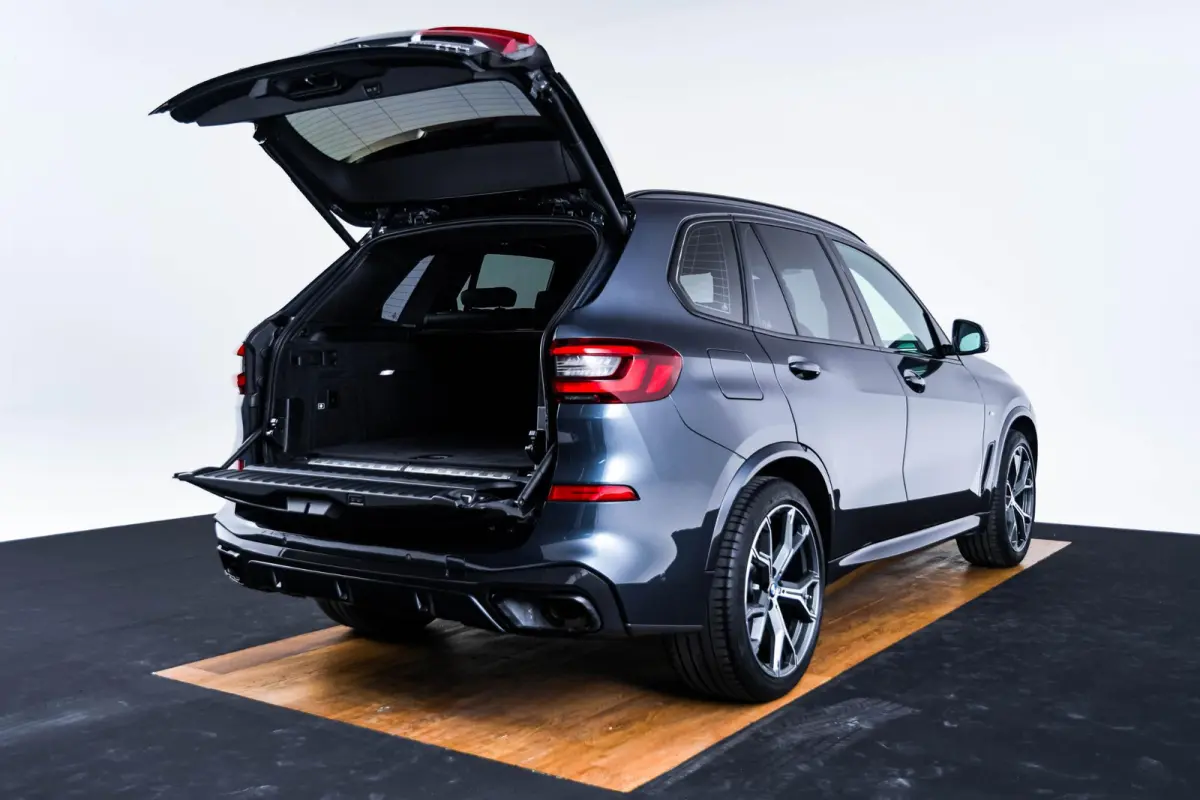 xDrive45e High Executive Trekhaak - Panoramadak - Active Cruise Control - Head up - Harman Kardon - Sportstoelen - Elektrisch verstelbare/verwarmde stoelen - Comfort Acces - Parking Assistan