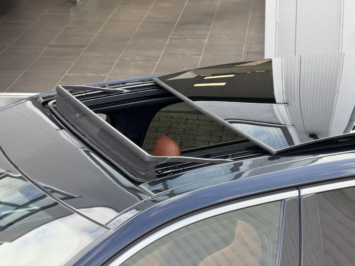 2.0 P400e PHEV R-Dynamic SE | Meridian/Stoelverw. & -koeling/Pano-Dak/Adapt.Cruise/Carplay/21-inch