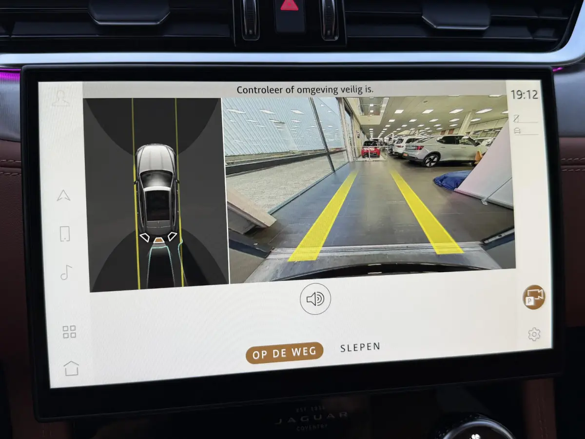2.0 P400e PHEV R-Dynamic SE | Meridian/Stoelverw. & -koeling/Pano-Dak/Adapt.Cruise/Carplay/21-inch