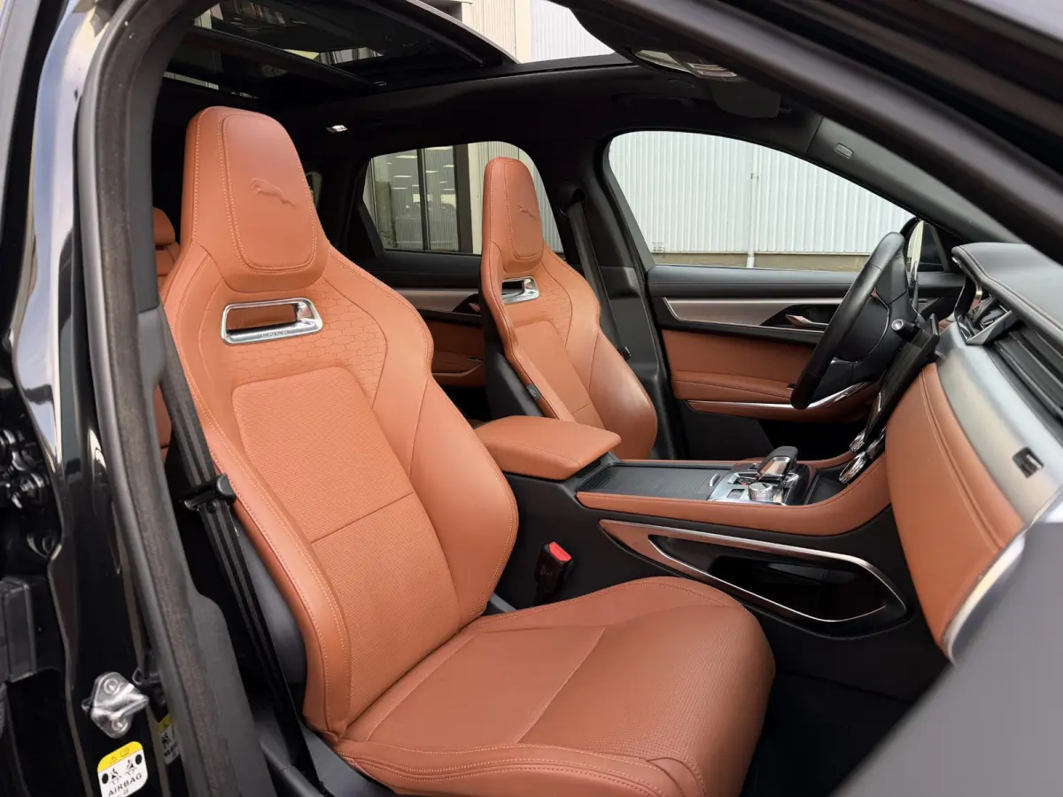 2.0 P400e PHEV R-Dynamic SE | Meridian/Stoelverw. & -koeling/Pano-Dak/Adapt.Cruise/Carplay/21-inch