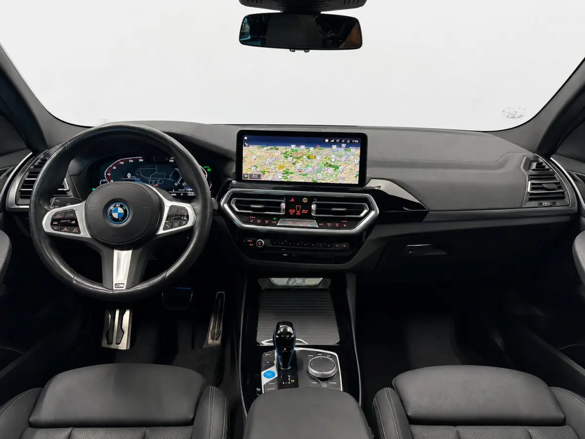 High Executive M Sport 80 kWh Panoramadak Driving Adaptive Cryuise Control Leder Assistant Professional Camera Adaptief LED Shadow Line Stoelverwarming