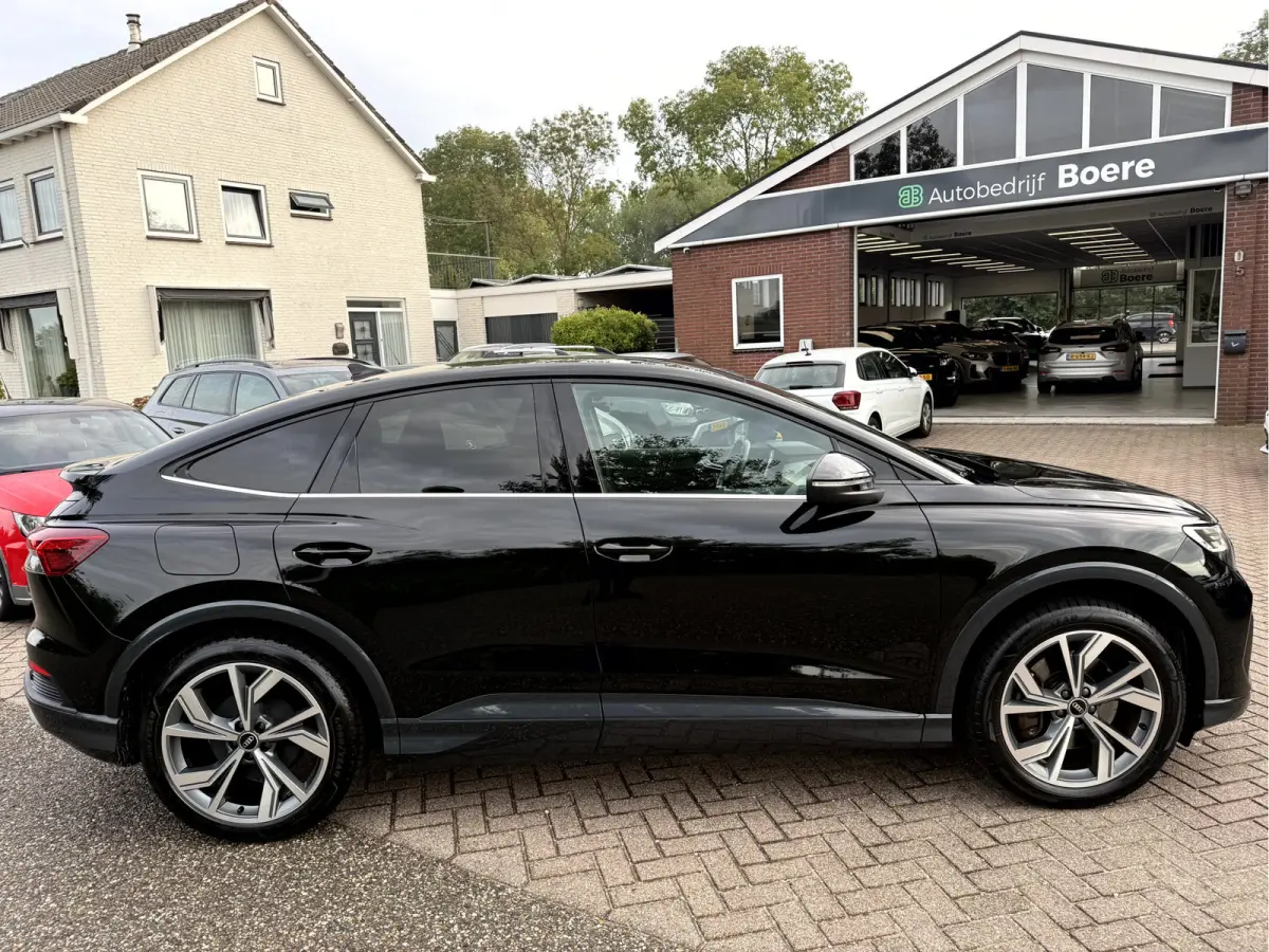 50 quattro 300pk Advanced edition 77 kWh SOH 91.9%, Camera, 20''Lmv, Trekhaak