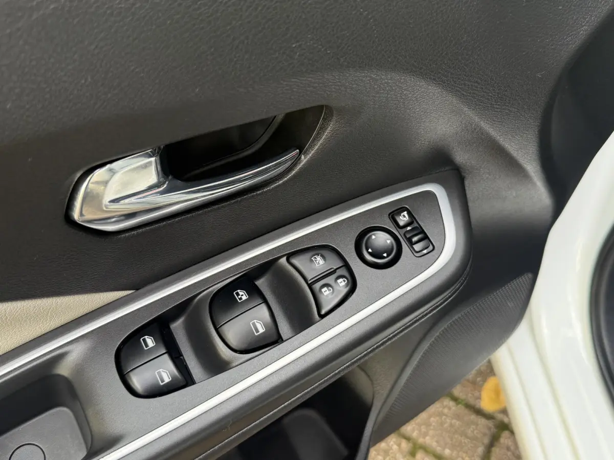 1.0 IG-T N-Design | Airconditioning | Navigatie | Cruise Control | Parkeersensoren
