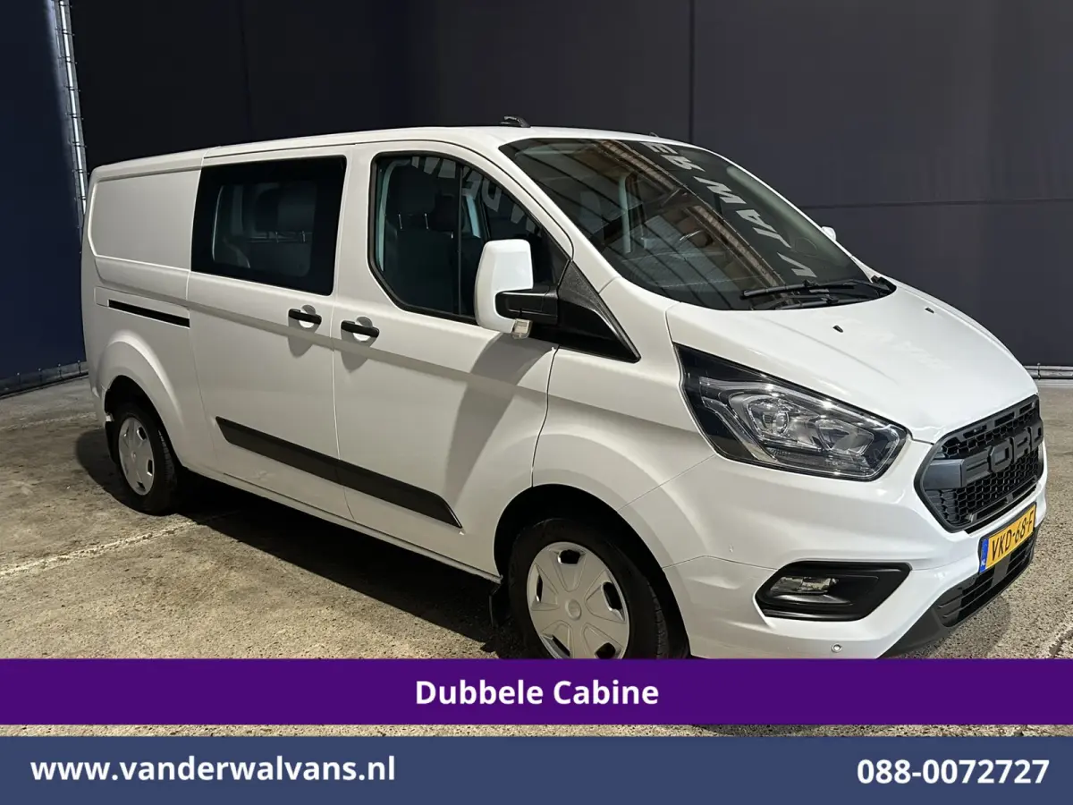 2.0 TDCI 130pk Automaat L2H1 Dubbele Cabine Euro6 Airco | 5-Zits | Camera | Navigatie | LED | Apple Carplay | Cruisecontrol Android Auto, Trekhaak, Stoelverwarming, Parkeersensoren, Achterkl