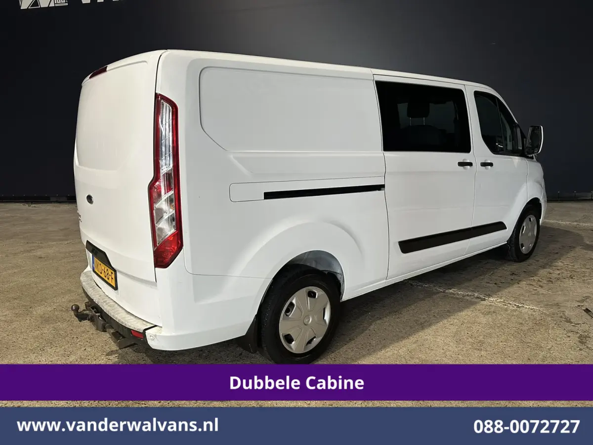 2.0 TDCI 130pk Automaat L2H1 Dubbele Cabine Euro6 Airco | 5-Zits | Camera | Navigatie | LED | Apple Carplay | Cruisecontrol Android Auto, Trekhaak, Stoelverwarming, Parkeersensoren, Achterkl