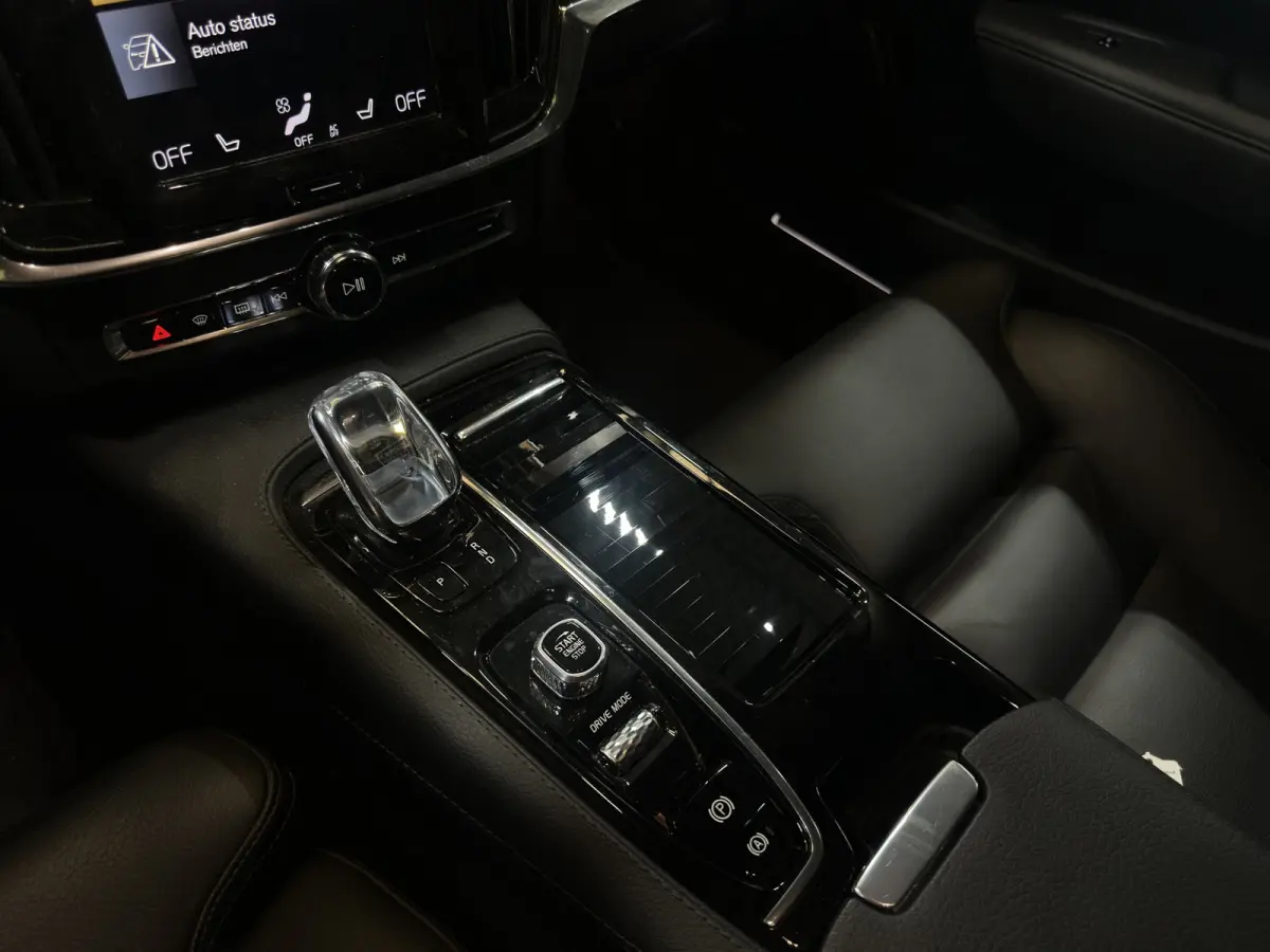 2.0 T8 AWD Inscription |Panoramadak| Stoel/stuurverwarming| Pilot |