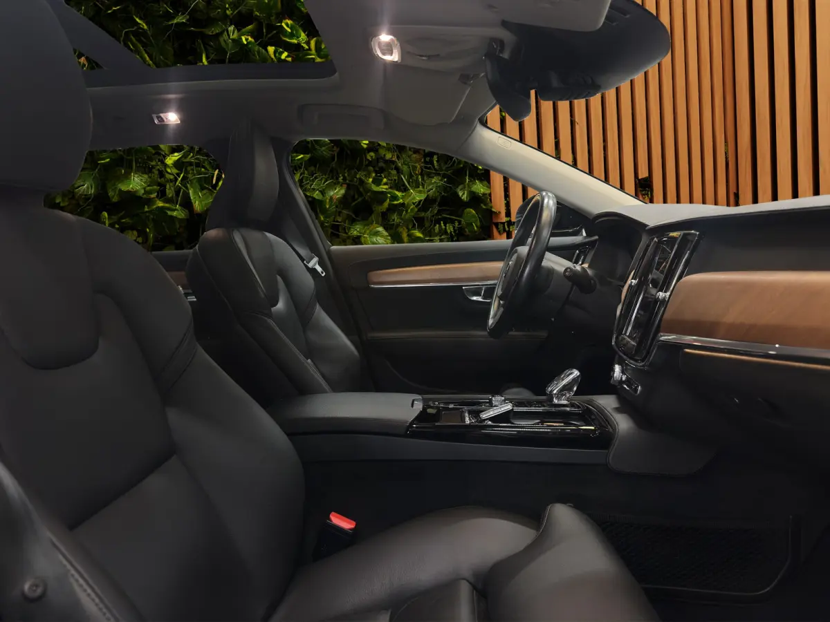 2.0 T8 AWD Inscription |Panoramadak| Stoel/stuurverwarming| Pilot |