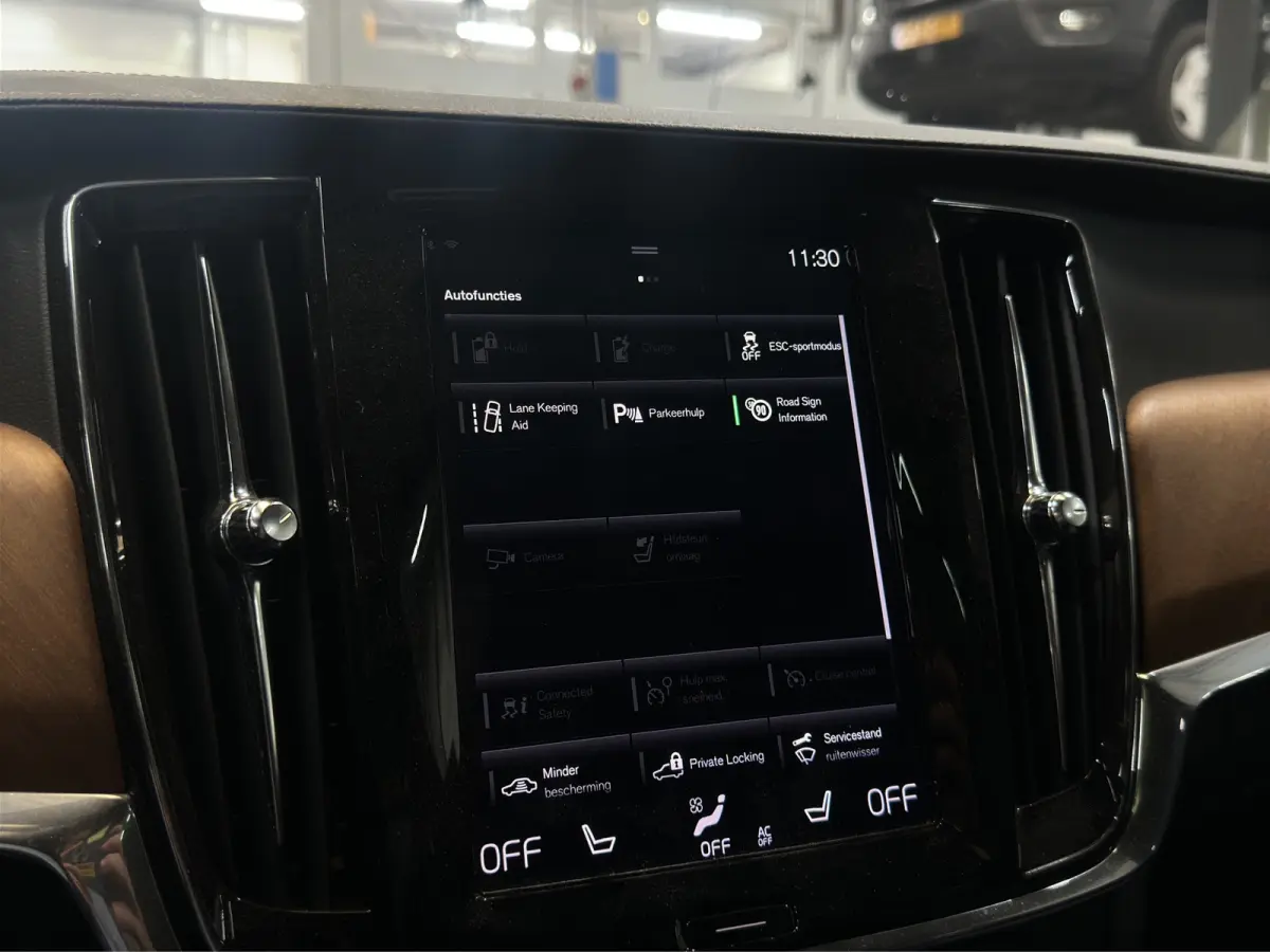 2.0 T8 AWD Inscription |Panoramadak| Stoel/stuurverwarming| Pilot |