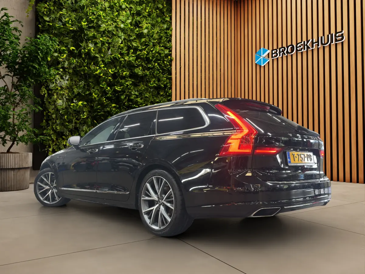 2.0 T8 AWD Inscription |Panoramadak| Stoel/stuurverwarming| Pilot |