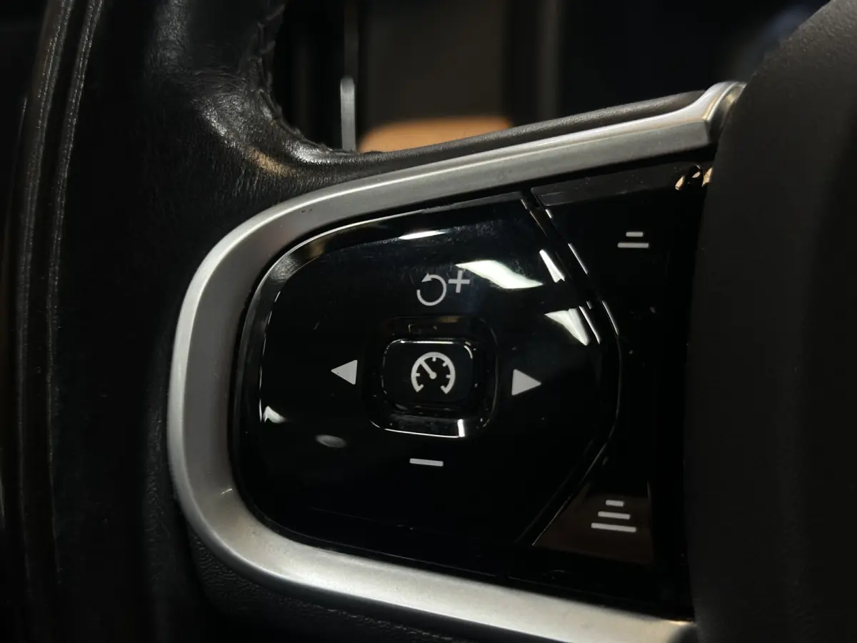 2.0 T8 AWD Inscription |Panoramadak| Stoel/stuurverwarming| Pilot |