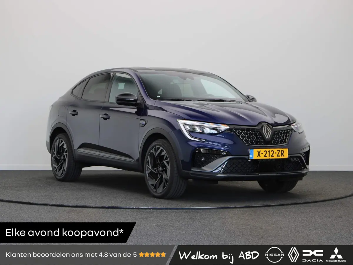 E-Tech full hybrid 145pk esprit Alpine | Adaptive cruise control | Stuur en stoelverwarming | Elektrisch verstelbare stoelen | Dodehoek detectie |