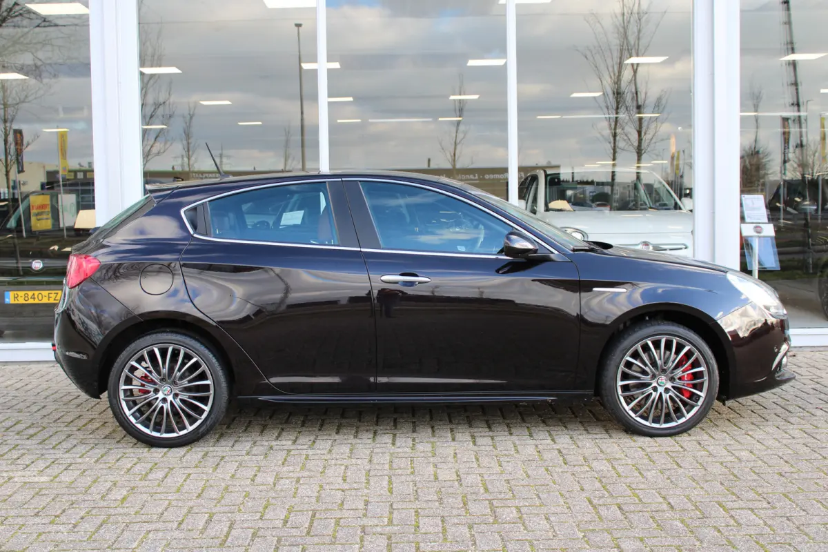 1.4 Turbo MultiAir Super 170pk TCT│18'' velgen│Leer│Clima│Cruise│Navi