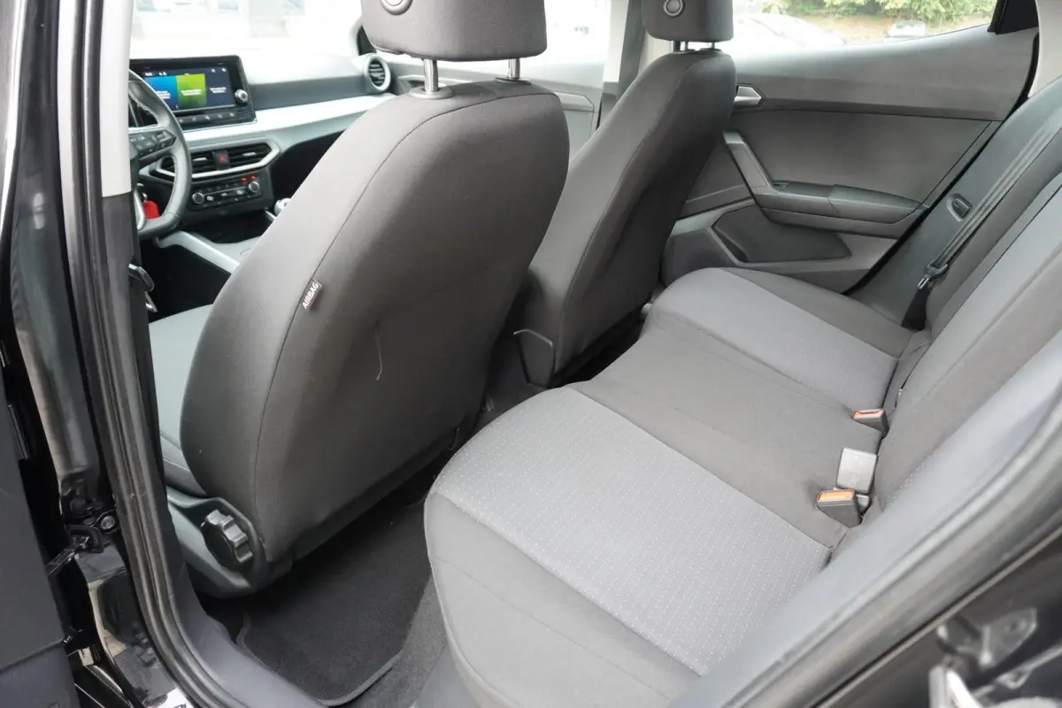 1.0 TSI 95pk Style | Full Link | Climatronic | PDC Achter | Cruise Control